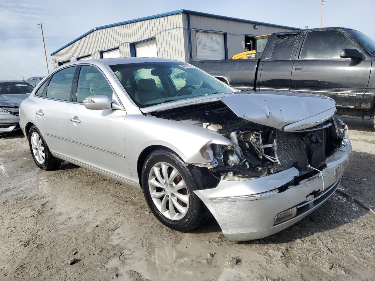 2008 Hyundai Azera VIN KMHFC46F58A291147 Copart auction photo, front end damage thumbnail 4