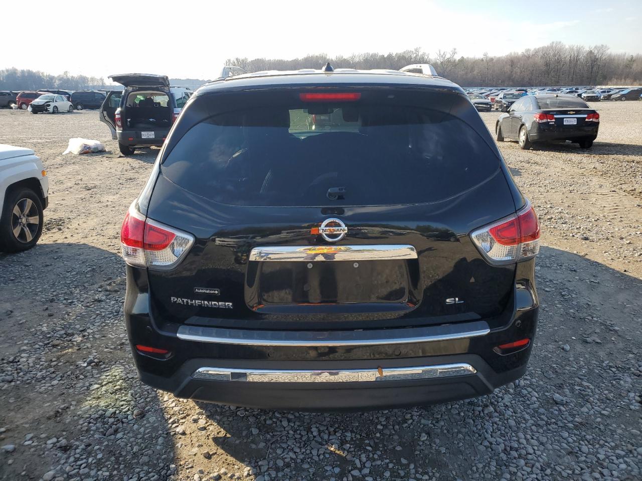 2014 Nissan Pathfinder VIN 5N1AR2MN8EC643922 Copart auction photo, front end / side damage thumbnail 6
