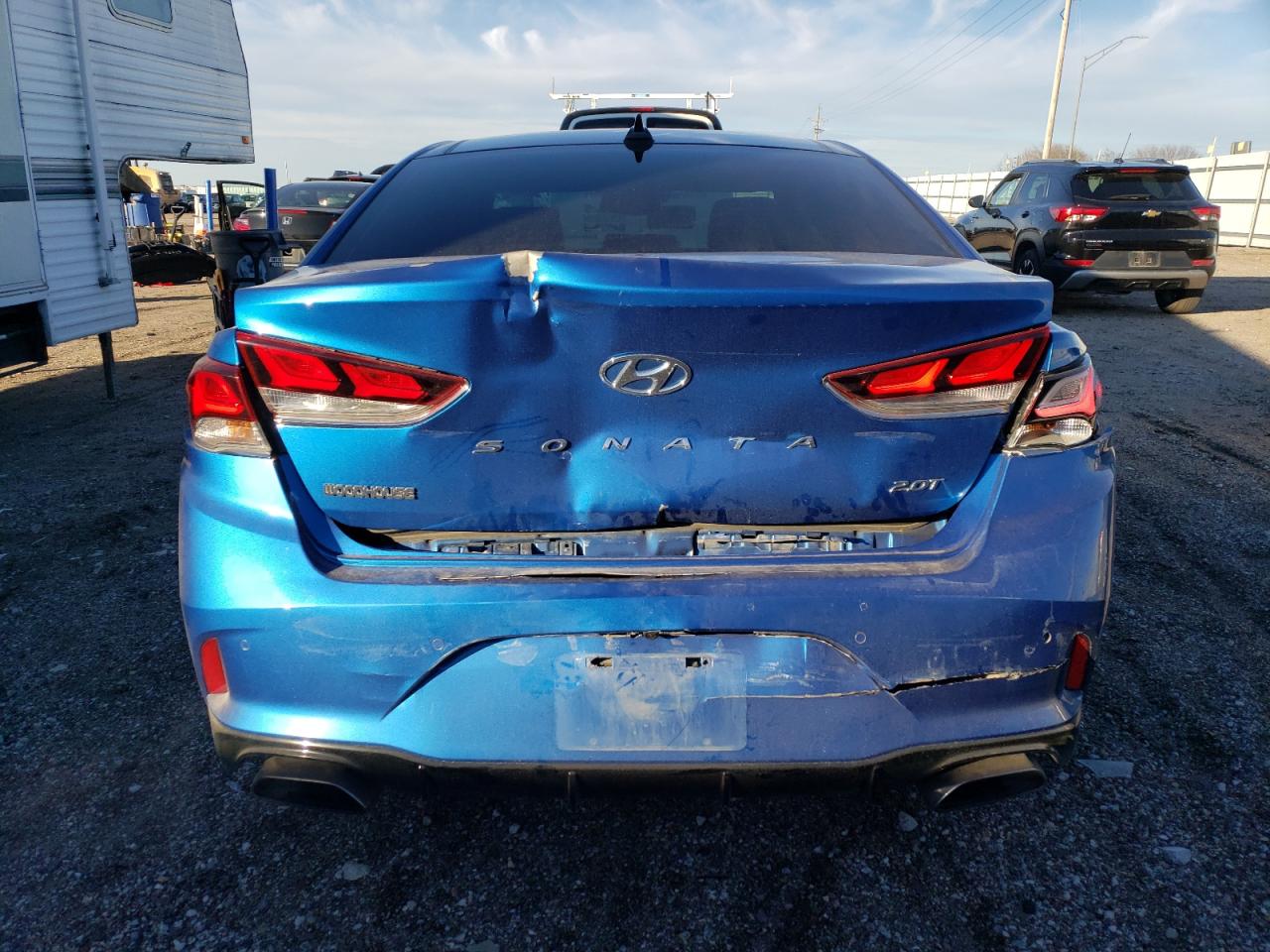 2018 Hyundai Sonata VIN 5NPE34ABXJH711813 Copart auction photo, rear end damage thumbnail 6