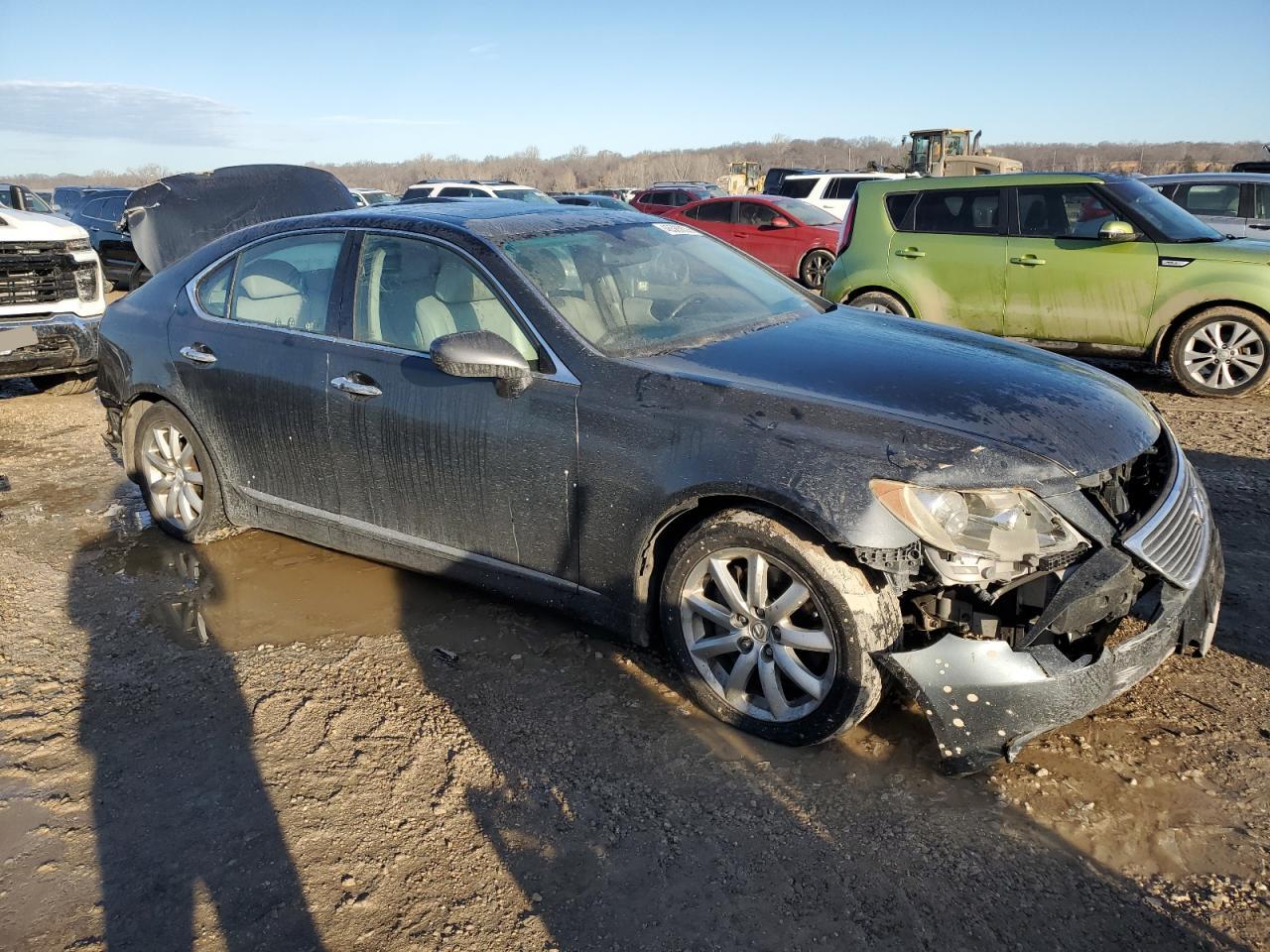 2007 Lexus LS VIN JTHBL46F075001860 Copart auction photo, rear end / front end damage thumbnail 4