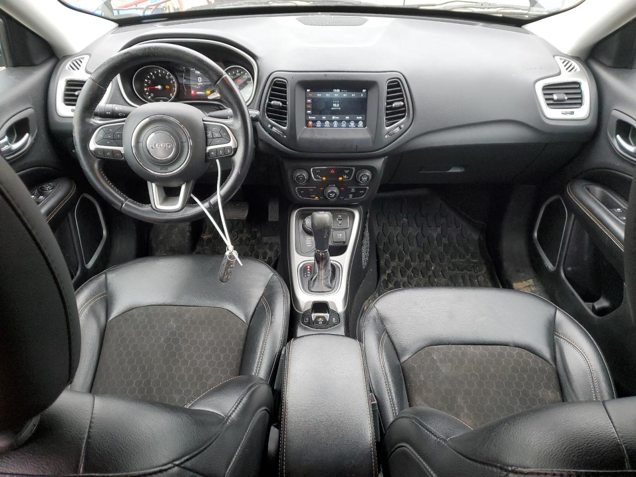 2020 Jeep Compass VIN 3C4NJDBB9LT222861 Copart auction photo, front end damage thumbnail 8