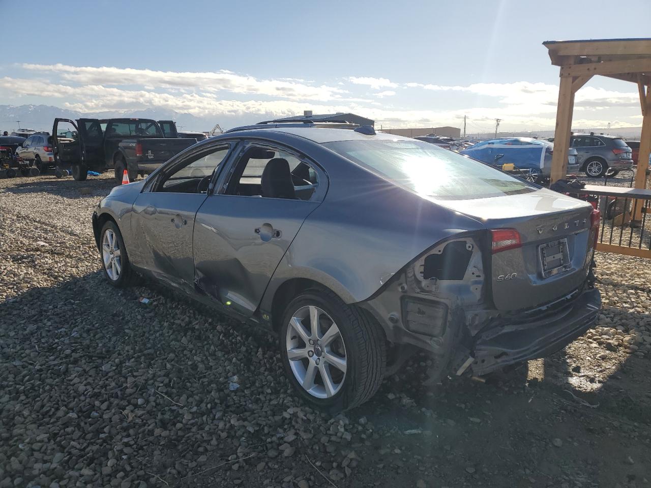 2016 Volvo S60 VIN YV126MFK4G2392805 Copart auction photo, side damage thumbnail 2