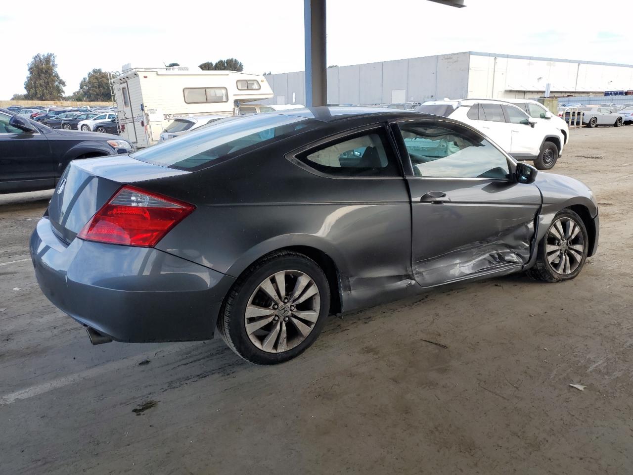 2008 Honda Accord VIN 1HGCS12338A020089 Copart auction photo, undercarriage / side damage thumbnail 3