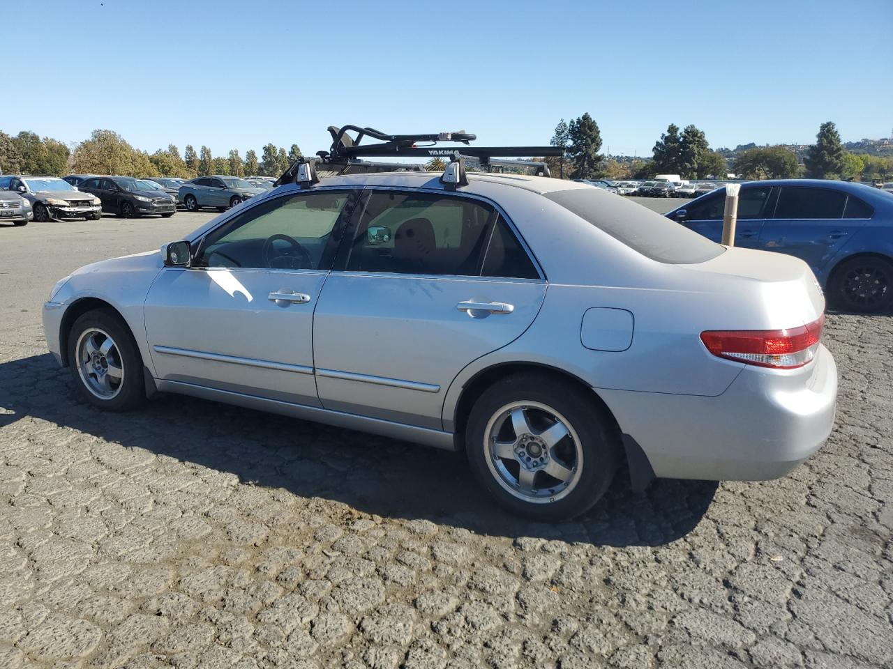 2003 Honda Accord VIN JHMCM55643C012102 Copart auction photo, rear end damage thumbnail 2