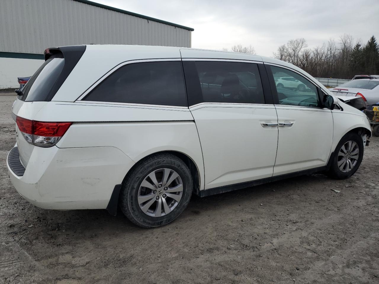 2017 Honda Odyssey VIN 5FNRL5H68HB020661 Copart auction photo, front end damage thumbnail 3