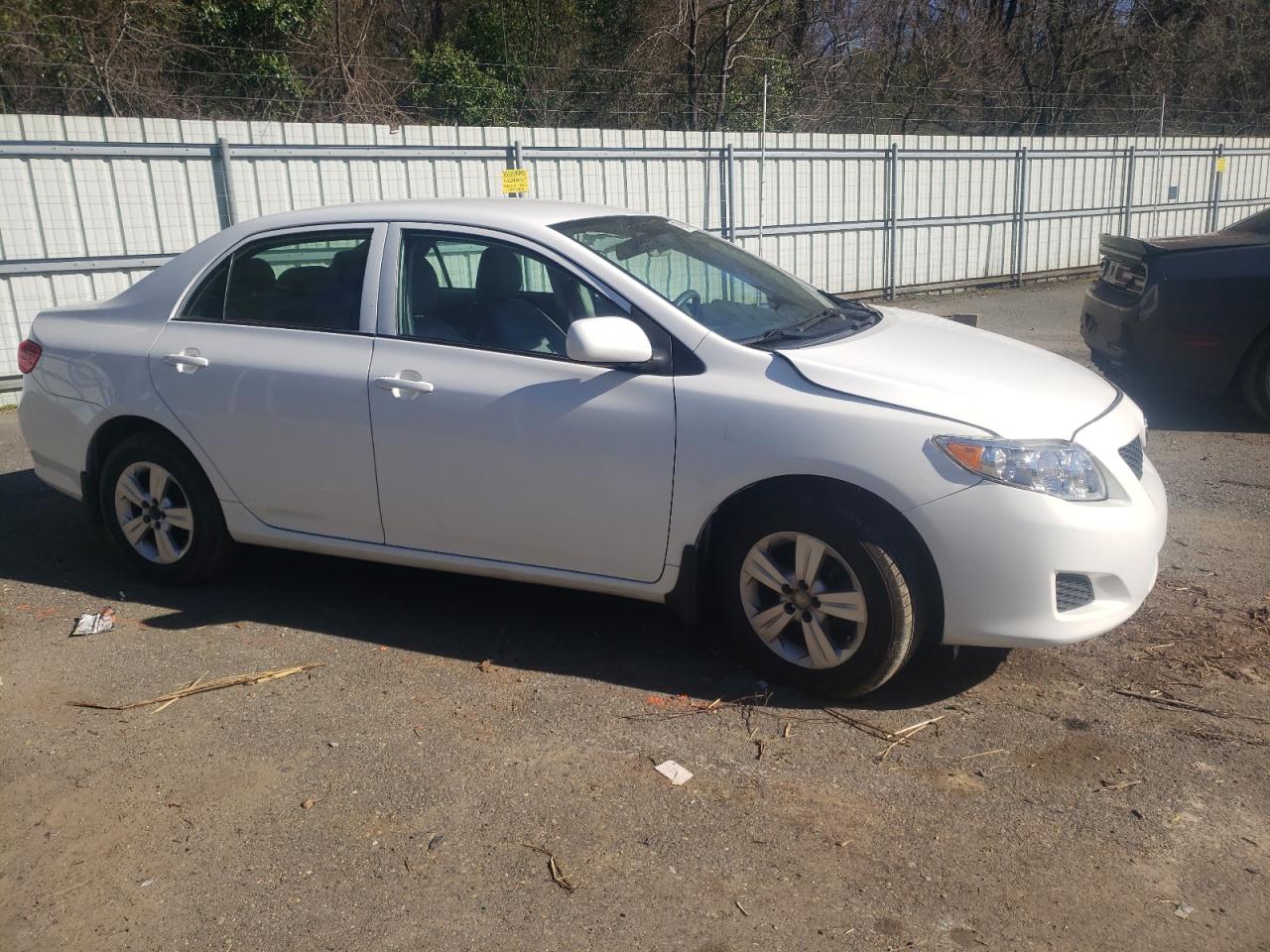 2010 Toyota Corolla VIN 1NXBU4EE3AZ256793 Copart auction photo, front end / side damage thumbnail 4