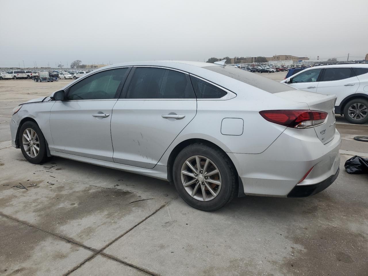 2019 Hyundai Sonata VIN 5NPE24AF3KH808553 Copart auction photo, front end / side damage thumbnail 2