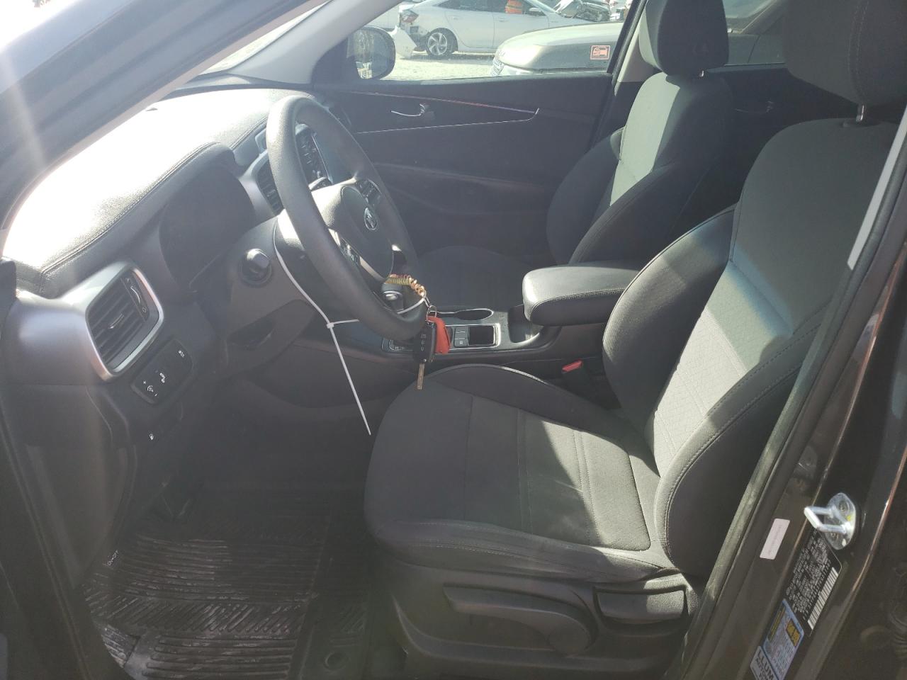 2019 KIA Sorento VIN 5XYPG4A37KG511387 Copart auction photo, rear end / front end damage thumbnail 7