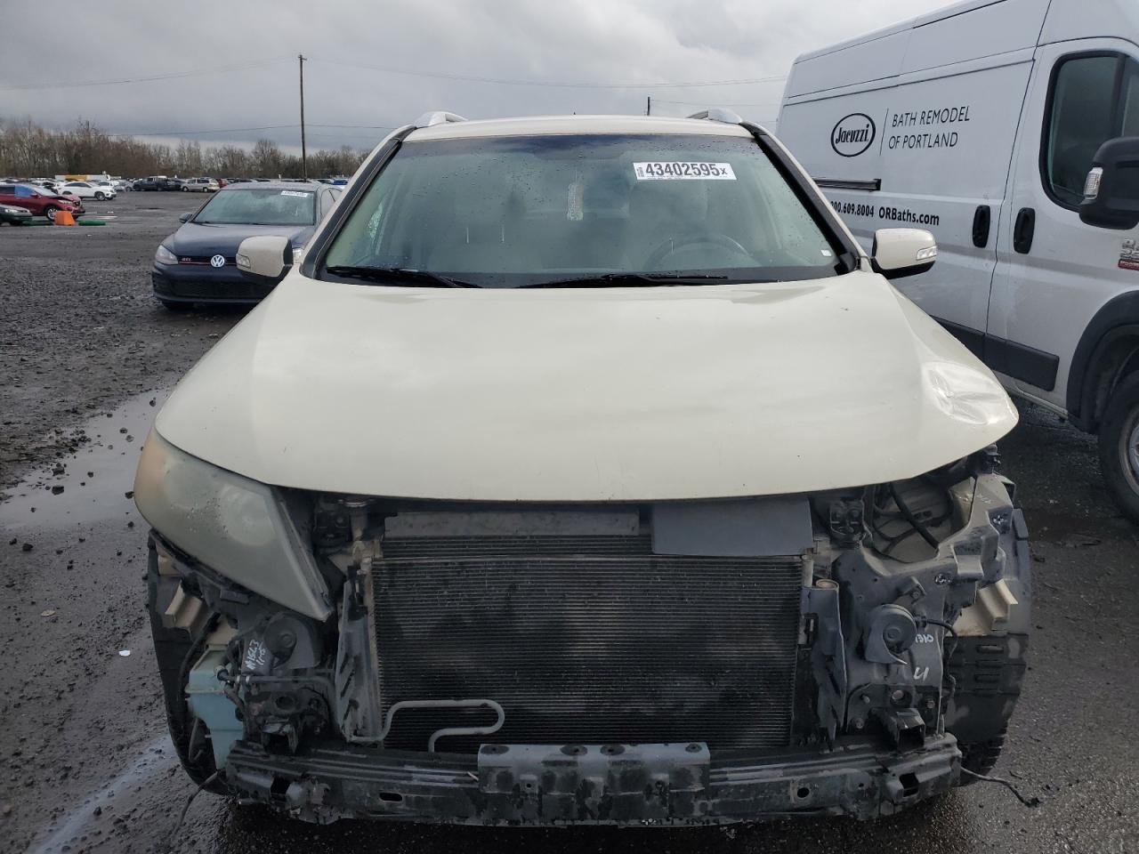 2011 KIA Sorento VIN 5XYKT4A19BG127518 Copart auction photo, front end damage thumbnail 5