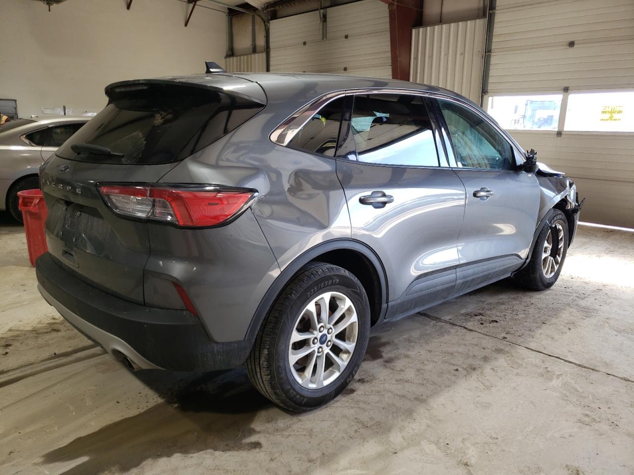 2022 Ford Escape VIN 1FMCU0G69NUA55120 Copart auction photo, front end / rear end damage thumbnail 3