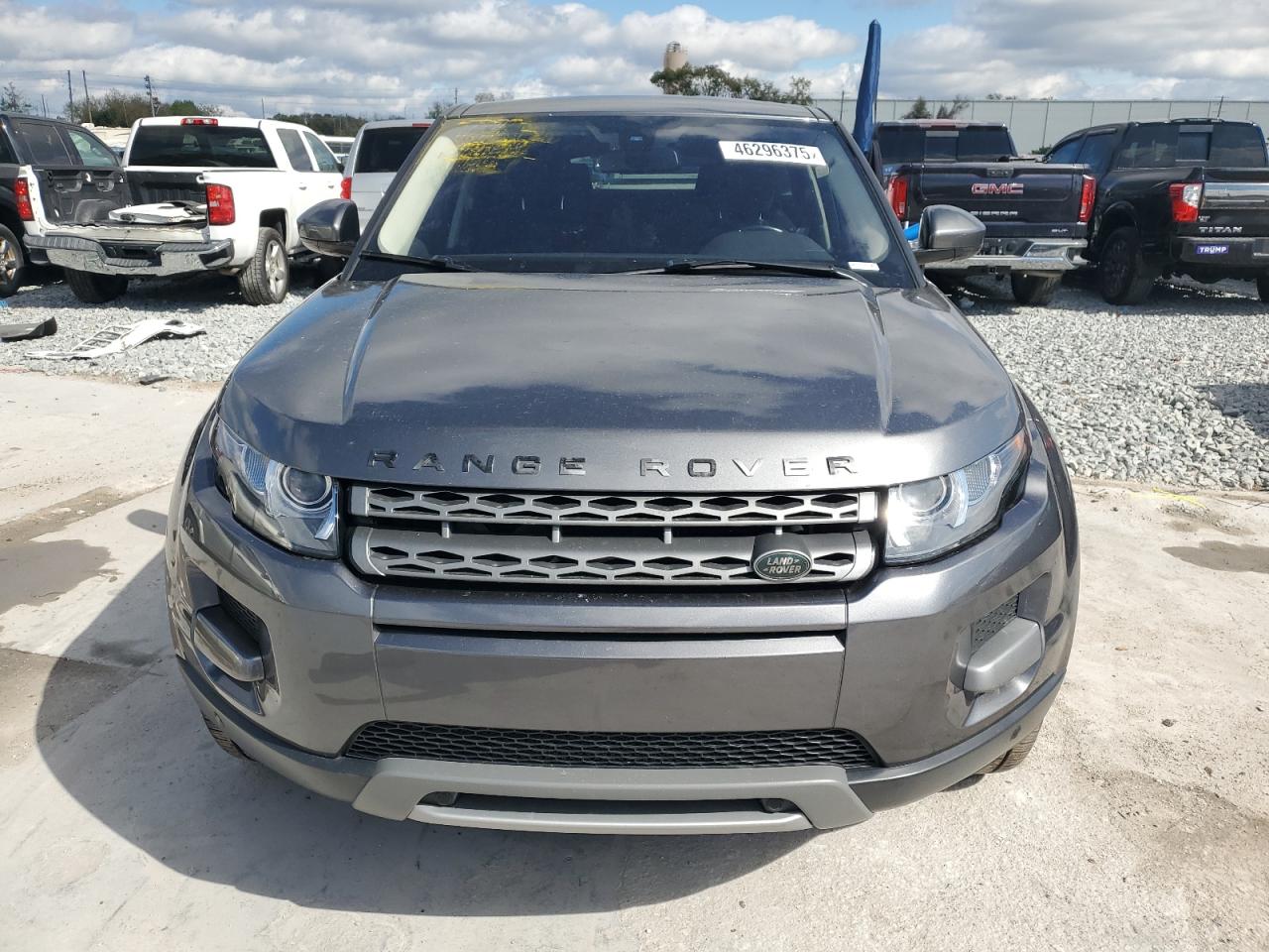 2015 Land Rover Range Rover VIN SALVN2BG1FH074740 Copart auction photo, side damage thumbnail 5