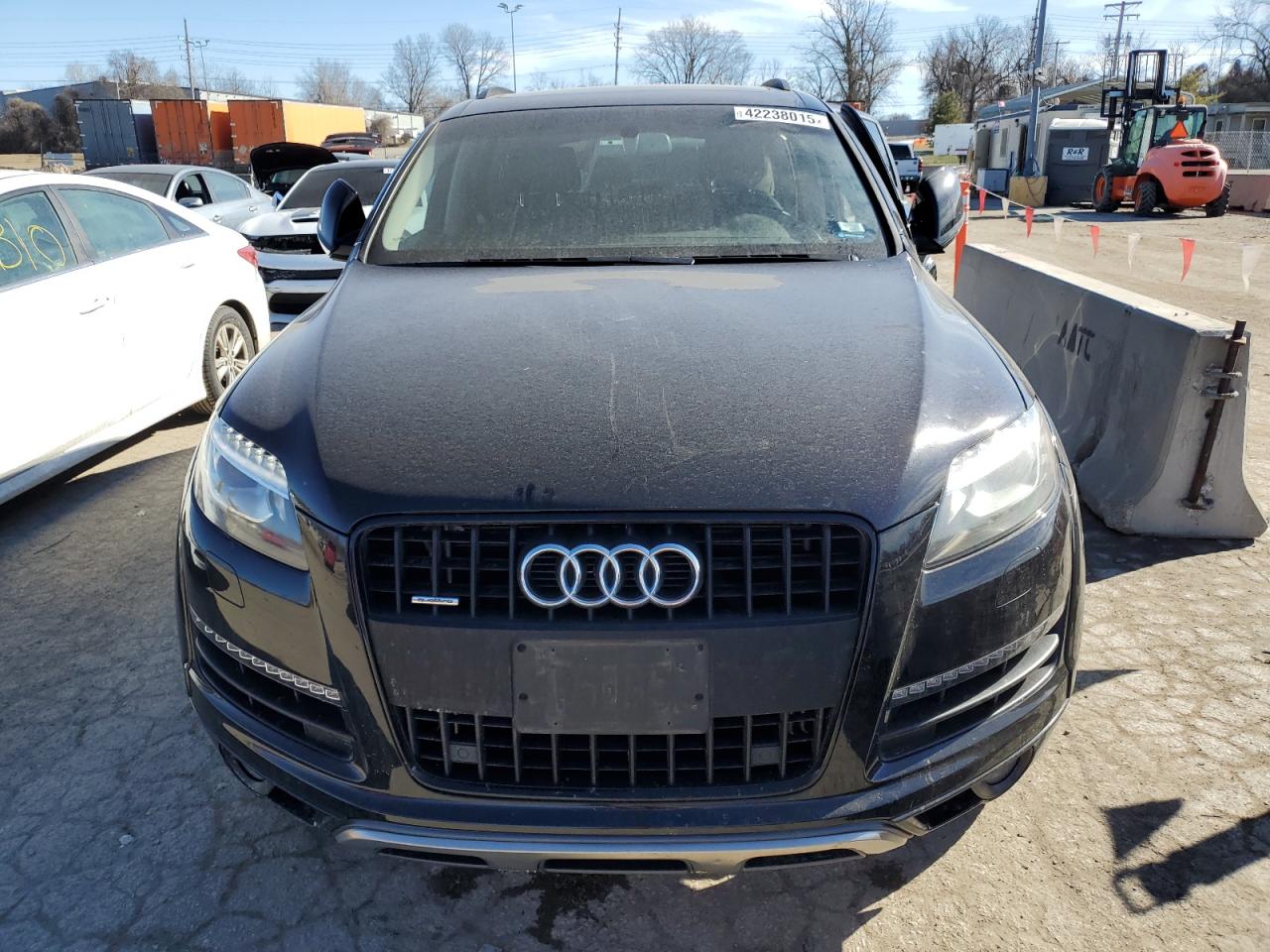 2015 Audi Q7 VIN WA1LGAFEXFD027476 Copart auction photo, side damage thumbnail 5