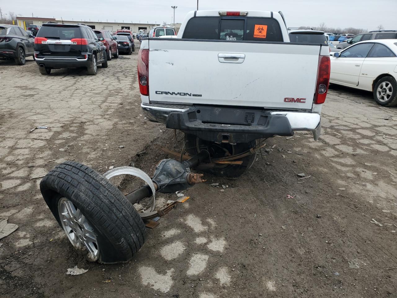 2009 GMC Canyon VIN 1GTDT13E698149744 Copart auction photo, all over / undercarriage damage thumbnail 6