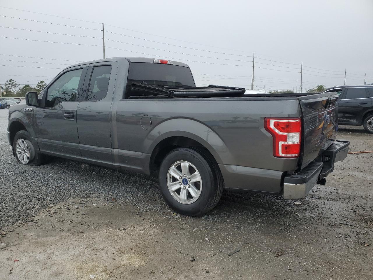 2020 Ford F-150 VIN 1FTEX1CP2LFC79355 Copart auction photo, rear end damage thumbnail 2