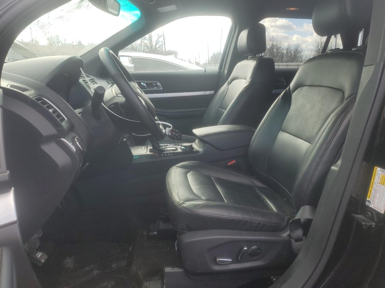 2016 Ford Explorer VIN 1FM5K8D86GGA02797 Copart auction photo, top/roof damage thumbnail 7