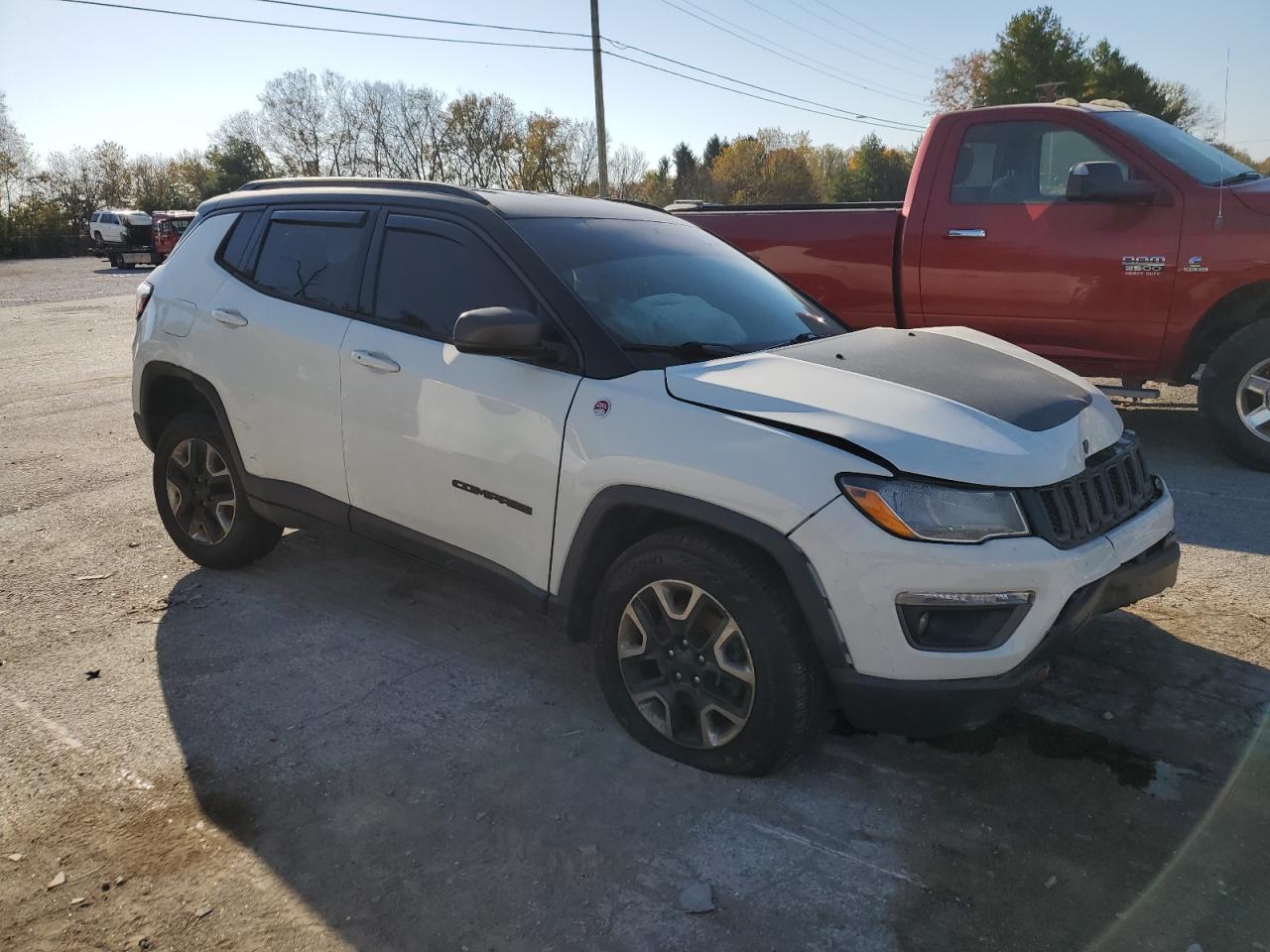 2018 Jeep Compass VIN 3C4NJDDB3JT129909 Copart auction photo, mechanical / front end damage thumbnail 4