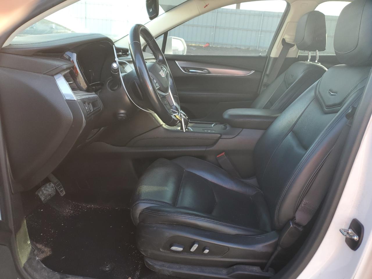 2018 Cadillac XT5 VIN 1GYKNDRS2JZ245606 Copart auction photo, front end damage thumbnail 7