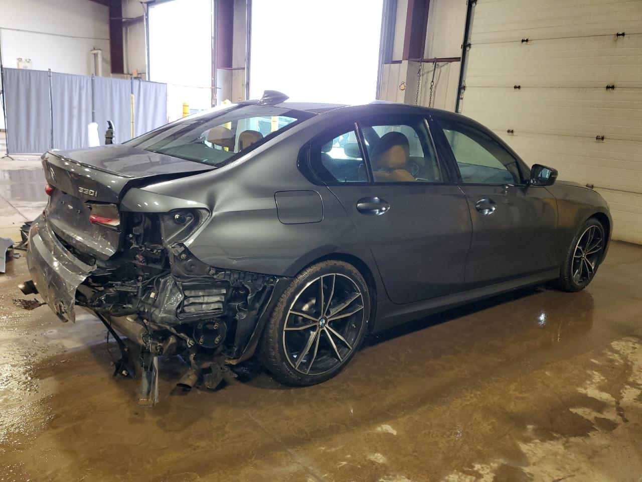 2022 BMW 3er VIN 3MW5R7J03N8C64259 Copart auction photo, rear end / front end damage thumbnail 3