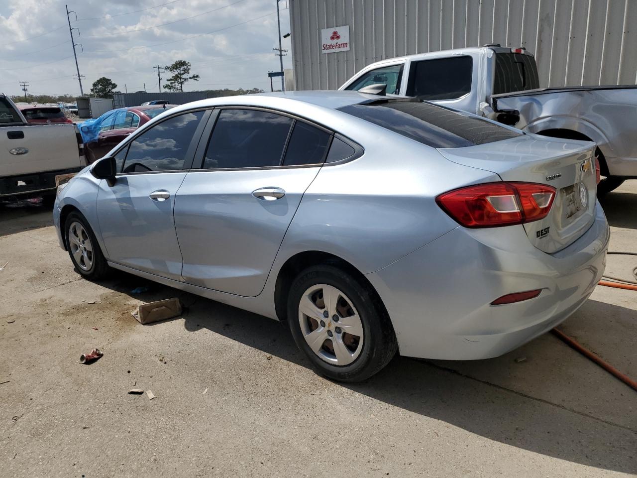 2018 Chevrolet Cruze VIN 1G1BC5SM3J7193534 Copart auction photo, front end damage thumbnail 2