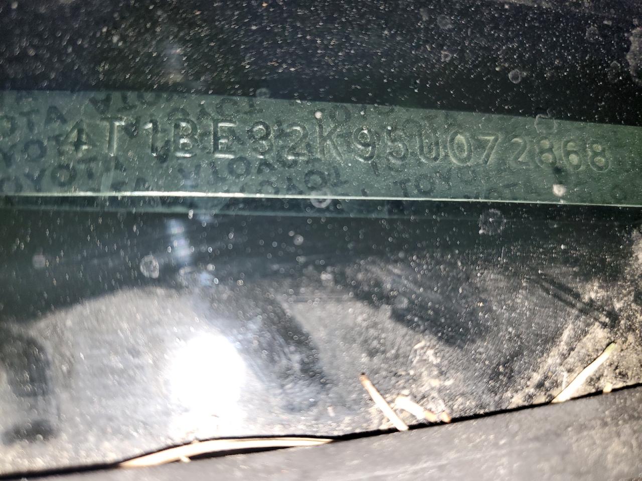 2005 Toyota Camry VIN 4T1BE32K95U072868 Copart auction photo, minor dent/scratches damage thumbnail 13