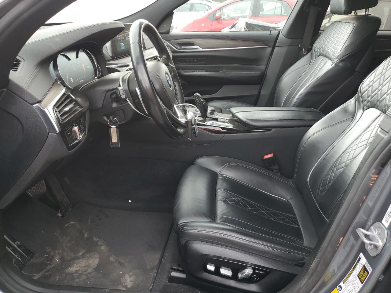2018 BMW 6er VIN WBAJV6C50JBK06910 Copart auction photo, all over damage thumbnail 7