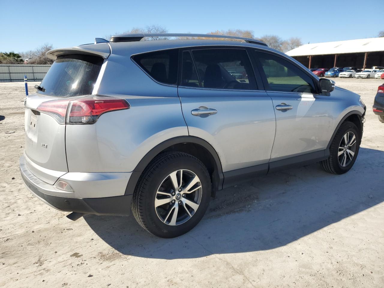2018 Toyota RAV 4 VIN JTMWFREV8JJ210360 Copart auction photo, front end / minor dent/scratches damage thumbnail 3