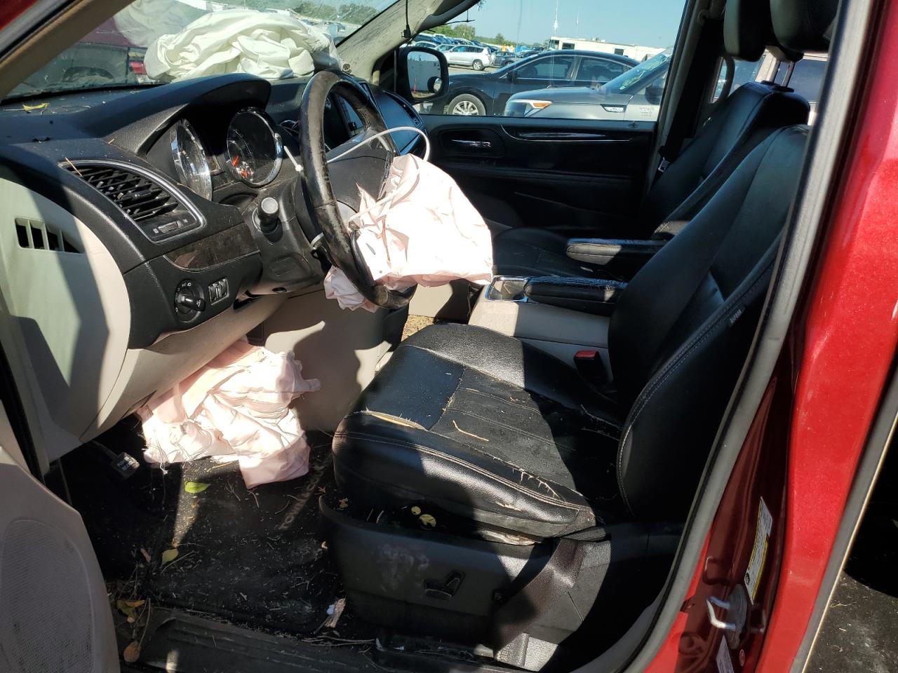 2014 Chrysler Town & Country VIN 2C4RC1BG1ER123804 Copart auction photo, front end damage thumbnail 7