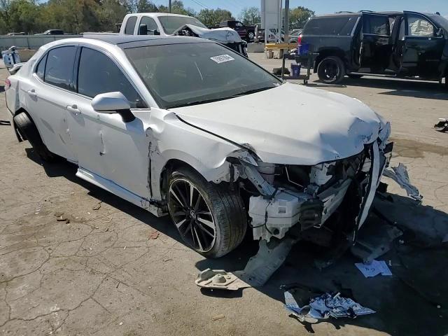 2018 Toyota Camry VIN 4T1BZ1HK7JU020004 Copart auction photo, all over damage thumbnail 10