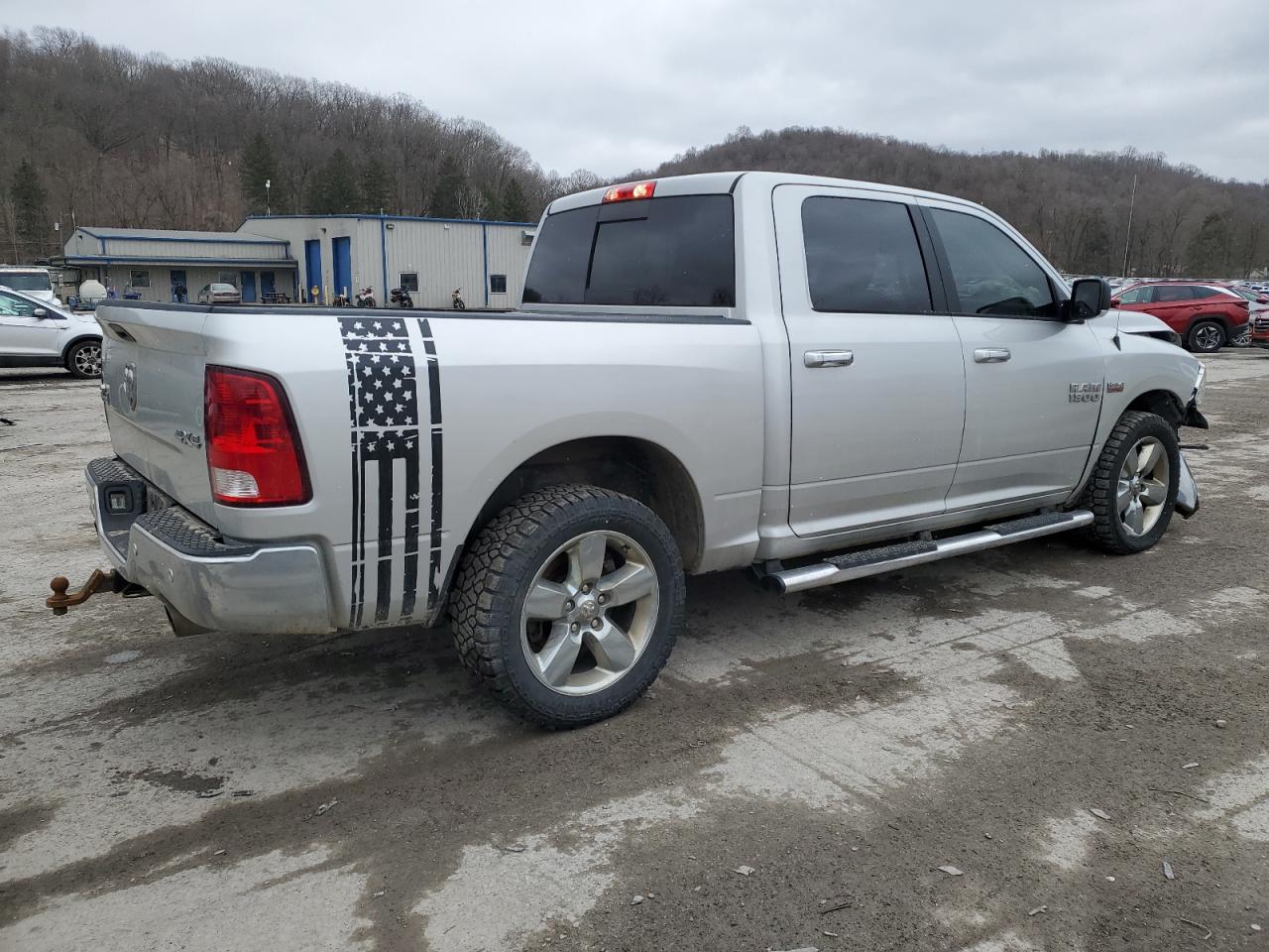 2018 RAM 1500 VIN 3C6RR7LTXJG129752 Copart auction photo, front end damage thumbnail 3