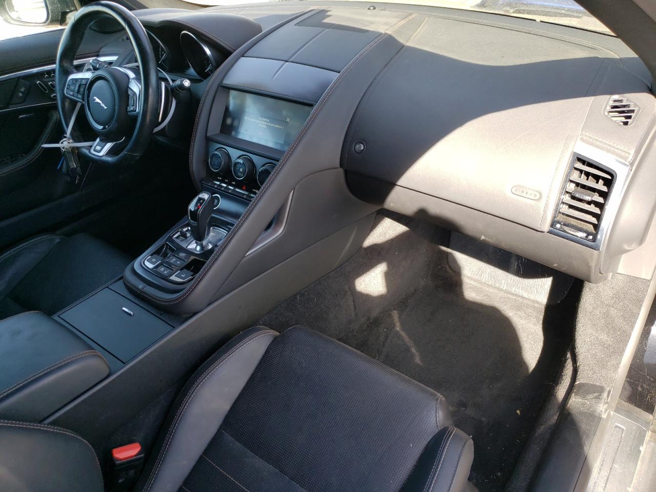 2019 Jaguar F-Type VIN SAJD55EE3KCK62912 Copart auction photo, front end / minor dent/scratches damage thumbnail 8