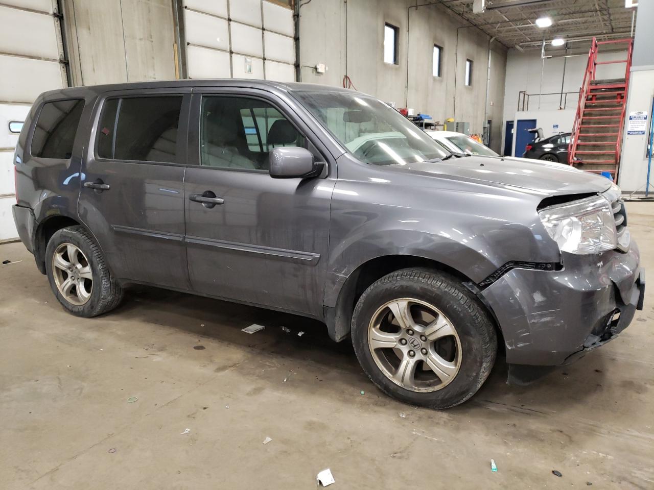 2014 Honda Pilot VIN 5FNYF4H52EB034667 Copart auction photo, front end / minor dent/scratches damage thumbnail 4