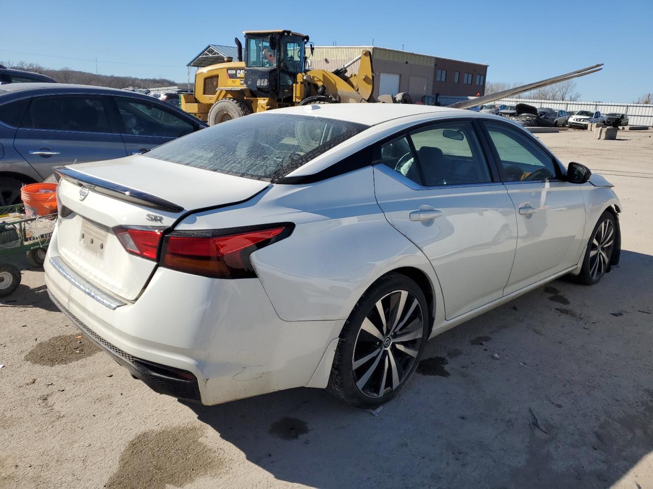 2019 Nissan Altima VIN 1N4BL4CV0KC124663 Copart auction photo, front end damage thumbnail 3