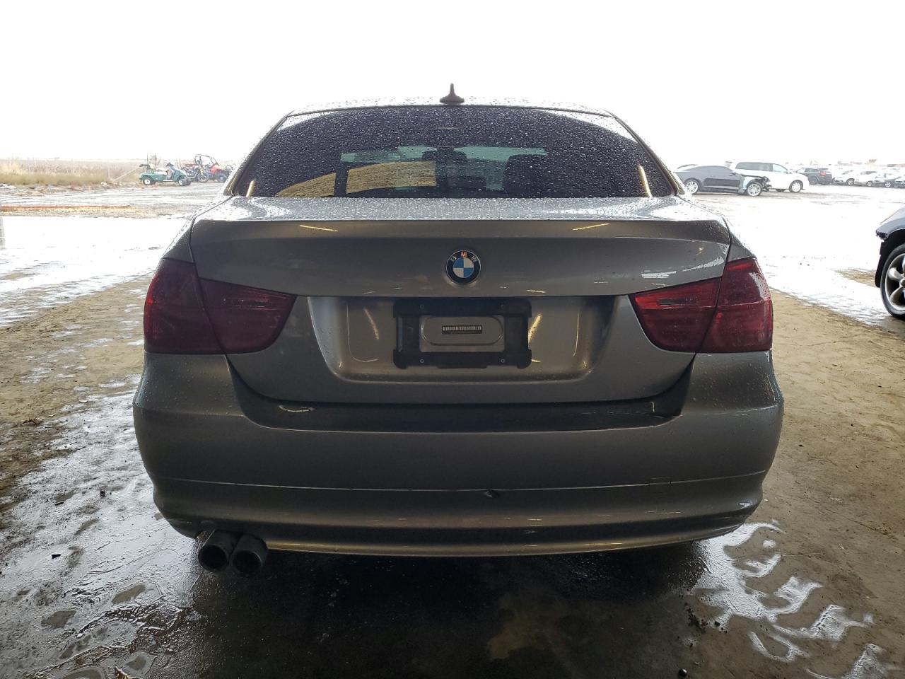 2011 BMW 3er VIN WBAPH5G58BNM82970 Copart auction photo, front end / side damage thumbnail 6