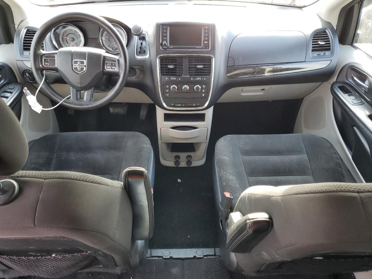 2019 Dodge Caravan VIN 2C4RDGBG6KR624439 Copart auction photo, front end / side damage thumbnail 8