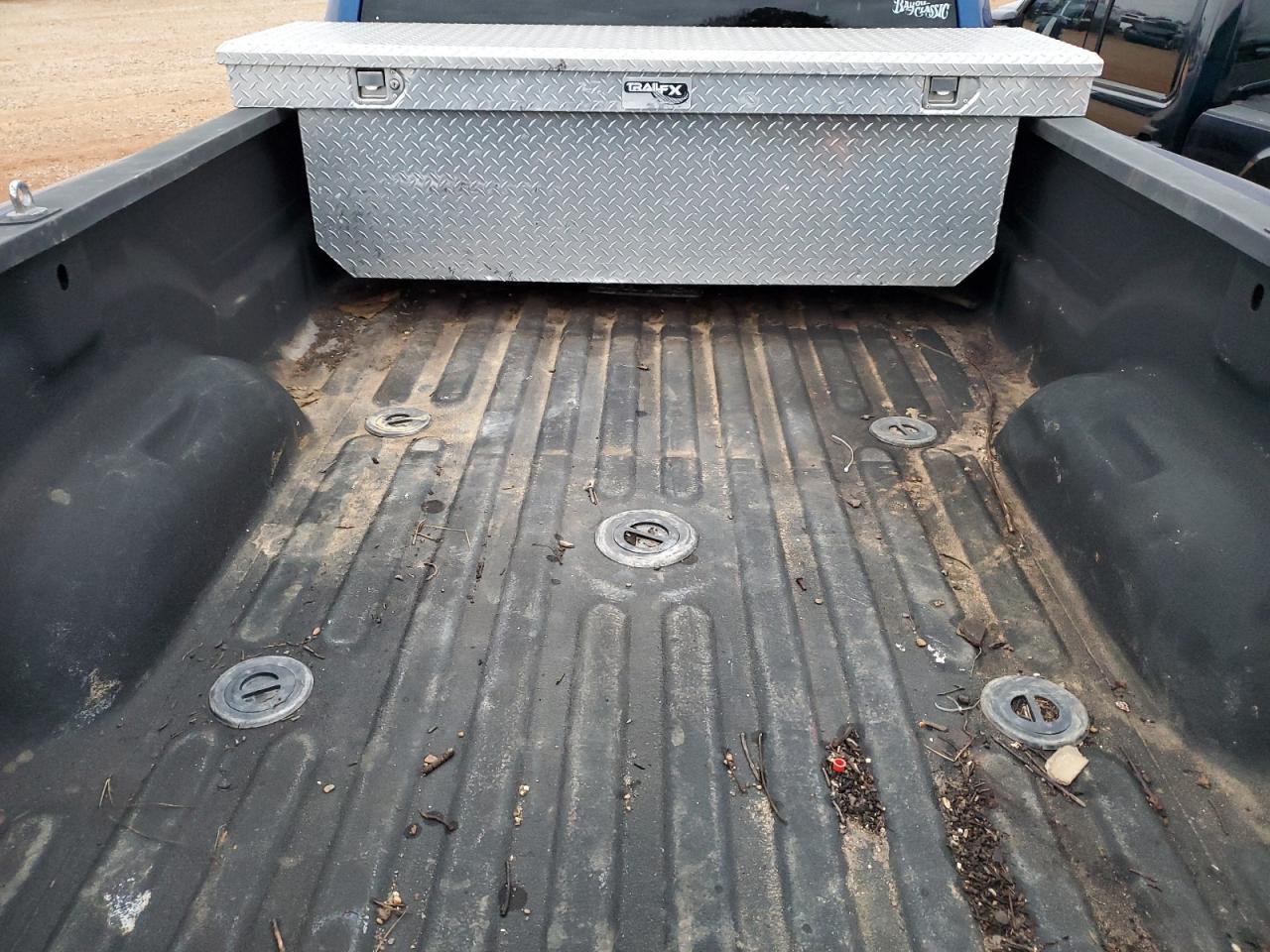 2015 RAM 3500 VIN 3C63RRGL5FG591168 Copart auction photo, top/roof / side damage thumbnail 10