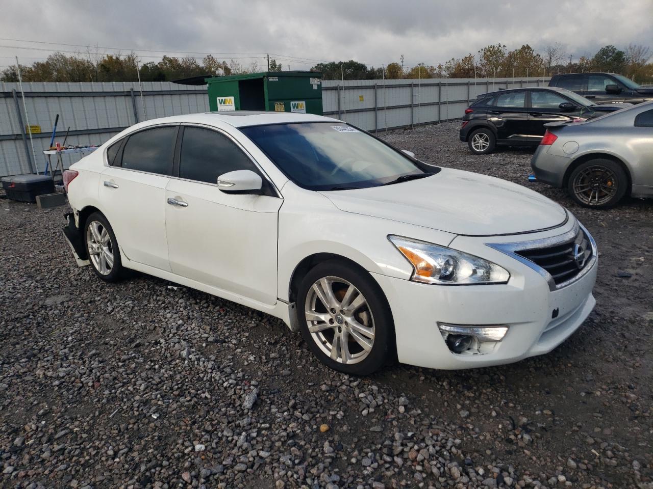 2013 Nissan Altima VIN 1N4BL3AP3DN540972 Copart auction photo, rear end damage thumbnail 4
