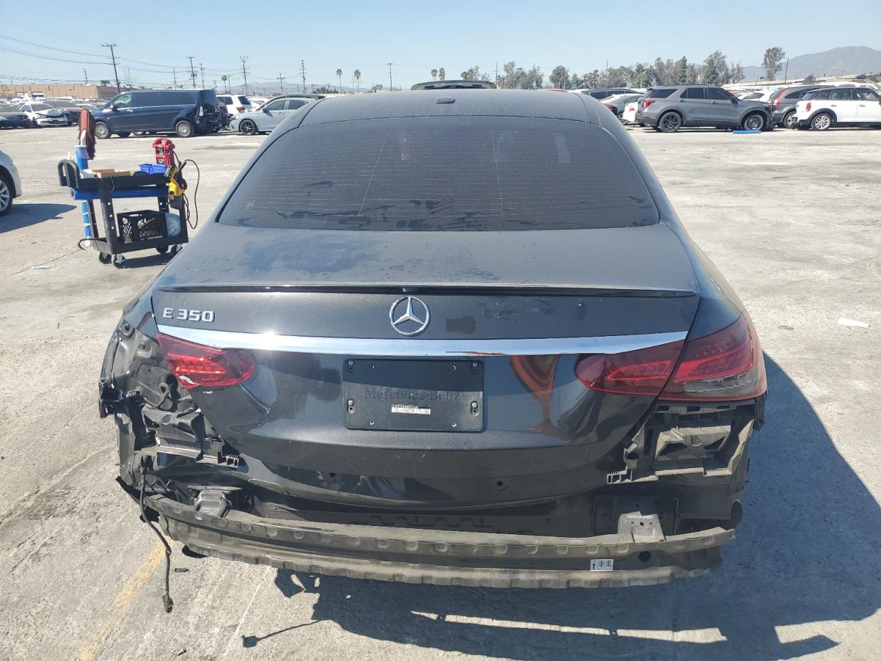 2021 Mercedes-Benz E-klasse VIN W1KZF8DBXMA981444 Copart auction photo, rear end damage thumbnail 6