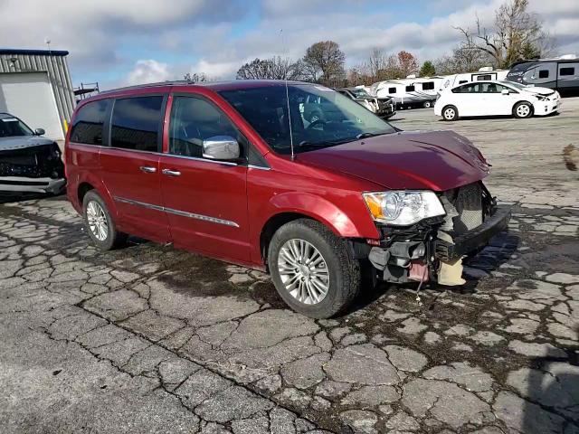 2015 Chrysler Town & Country VIN 2C4RC1CGXFR673521 Copart auction photo, front end damage thumbnail 14