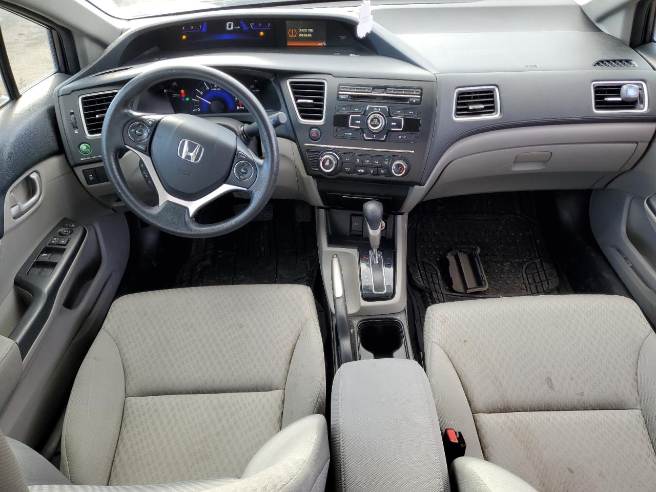 2015 Honda Civic VIN 19XFB2F57FE016327 Copart auction photo, rear end damage thumbnail 8