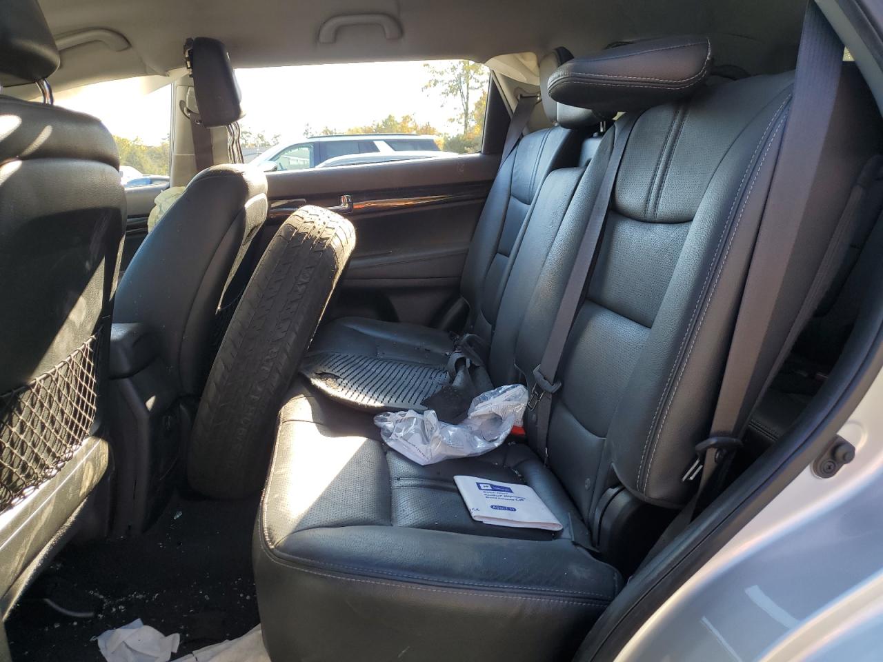 2011 KIA Sorento VIN 5XYKUDA26BG040858 Copart auction photo, rollover damage thumbnail 11