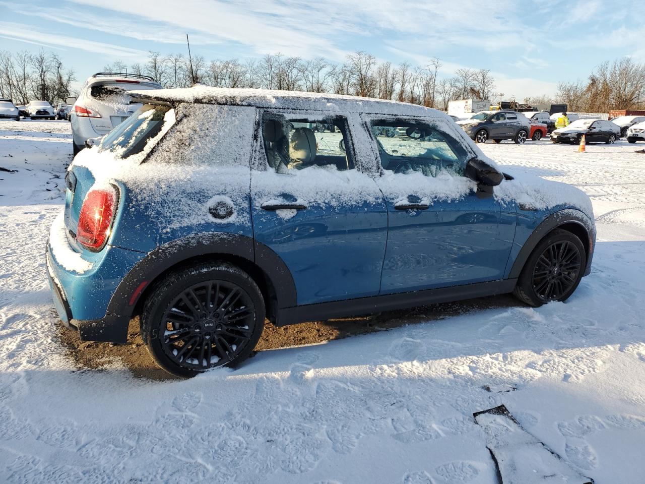2022 MINI Cooper VIN WMW53DK08N2S29603 Copart auction photo, undercarriage damage thumbnail 3