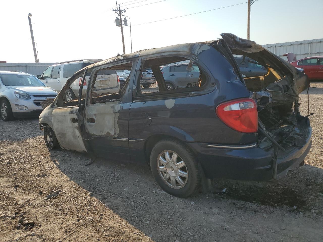 2006 Chrysler Town & Country VIN 2A4GP54L26R775582 Copart auction photo, burn damage thumbnail 2