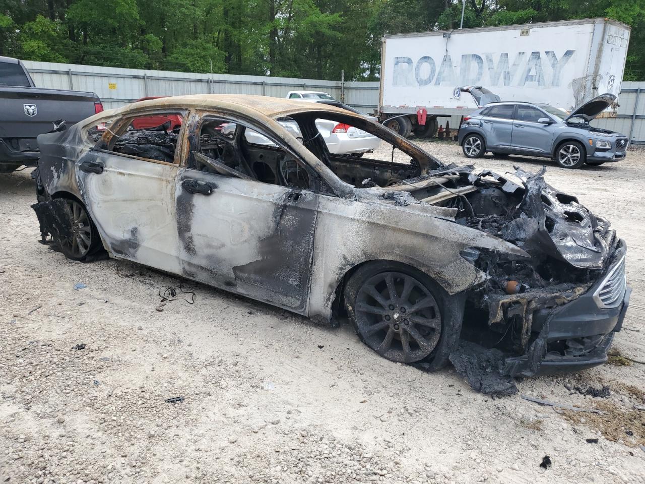 2017 Ford Fusion VIN 3FA6P0HD3HR350639 Copart auction photo, burn damage thumbnail 4