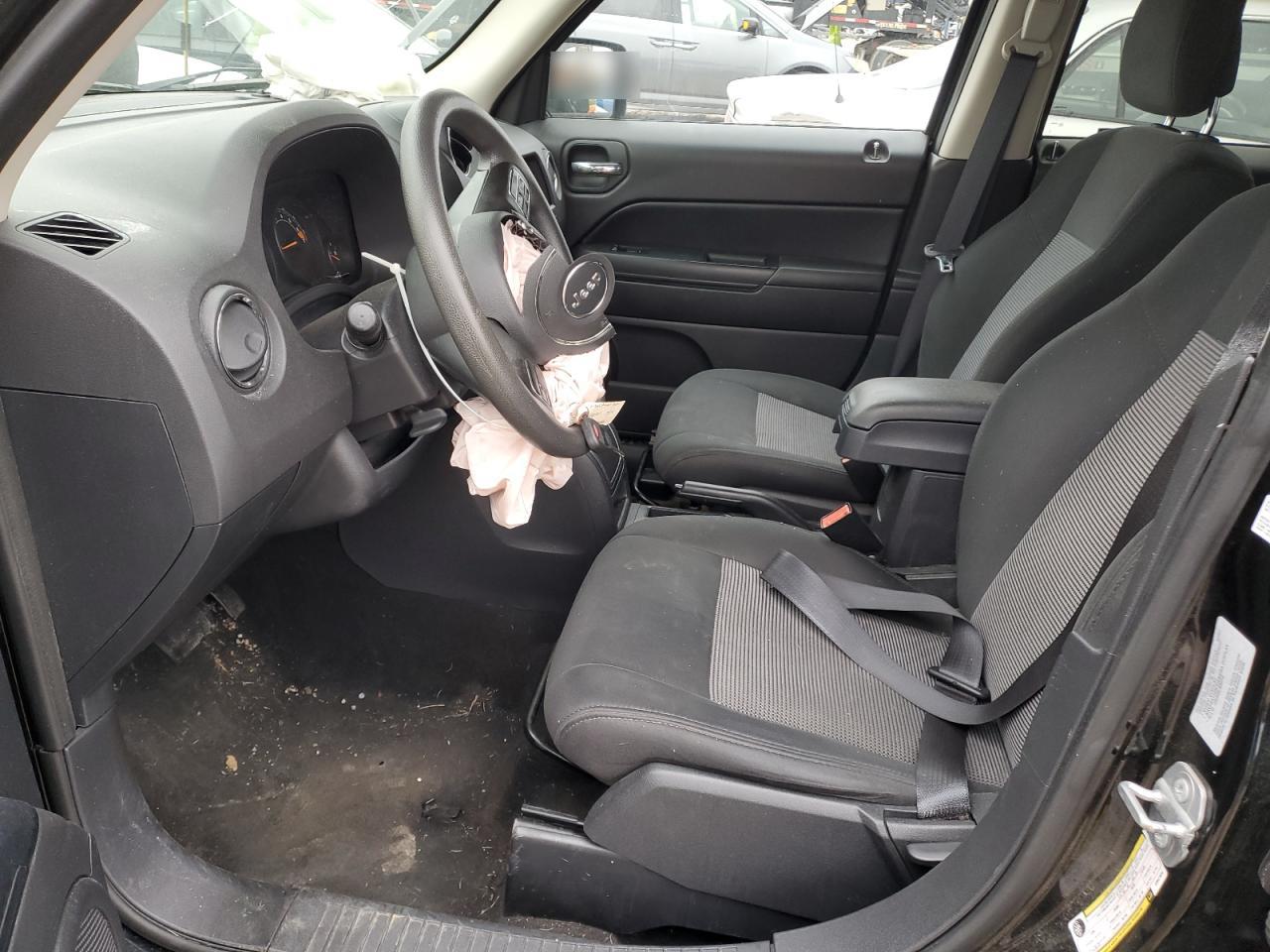 2016 Jeep Liberty (Patriot) VIN 1C4NJPBAXGD527824 Copart auction photo, front end damage thumbnail 7