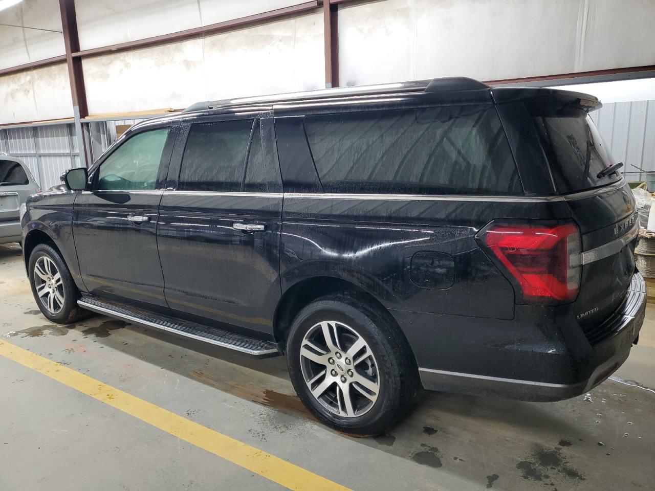 2022 Ford Expedition VIN 1FMJK2ATXNEA66659 Copart auction photo, water/flood damage thumbnail 2