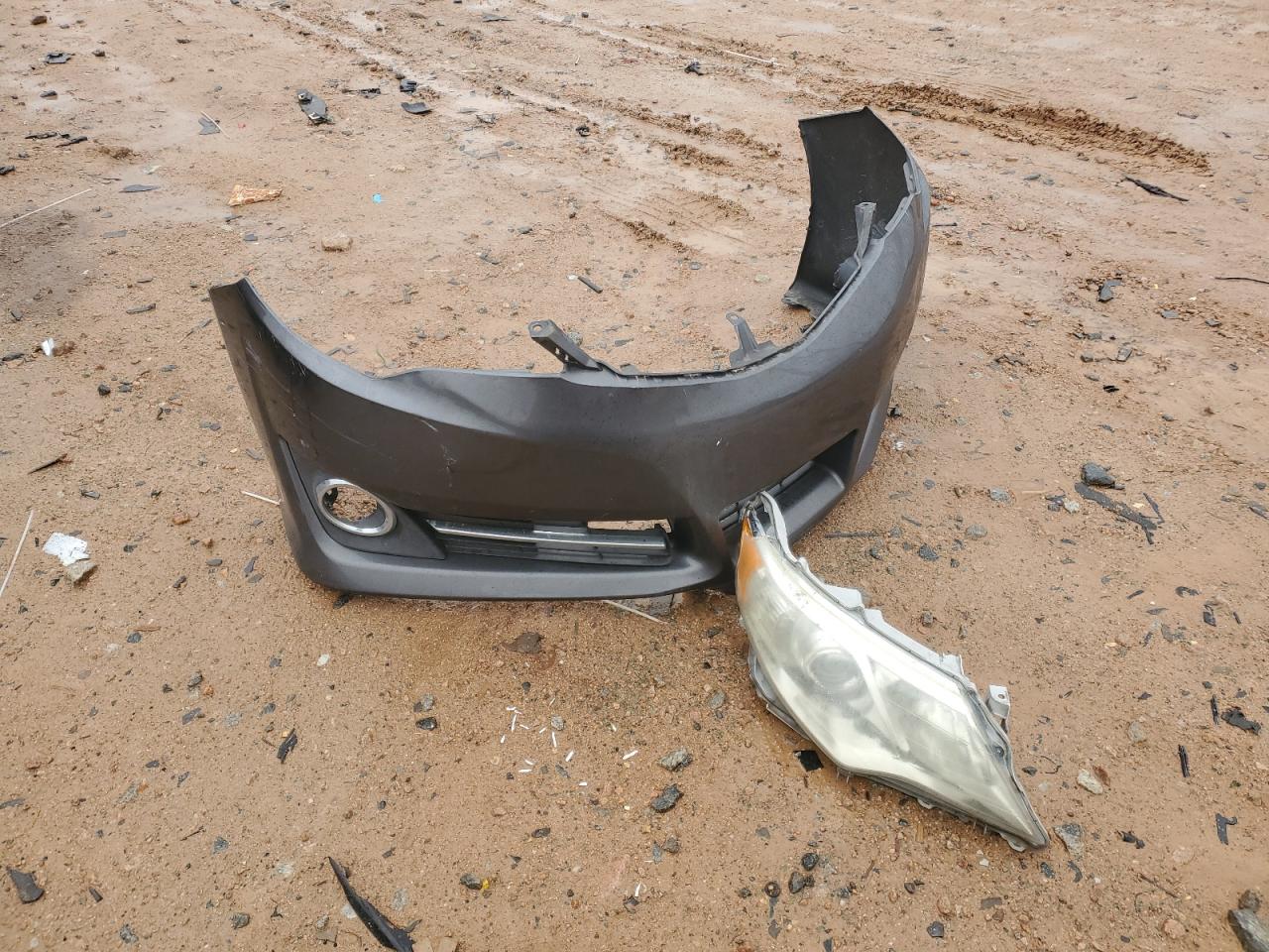 2012 Toyota Camry VIN 4T1BF1FK9CU617024 Copart auction photo, front end damage thumbnail 12