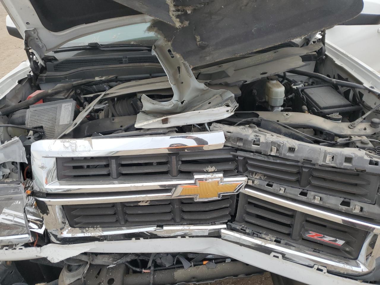 2015 Chevrolet Silverado VIN 3GCUKRECXFG511173 Copart auction photo, front end damage thumbnail 12