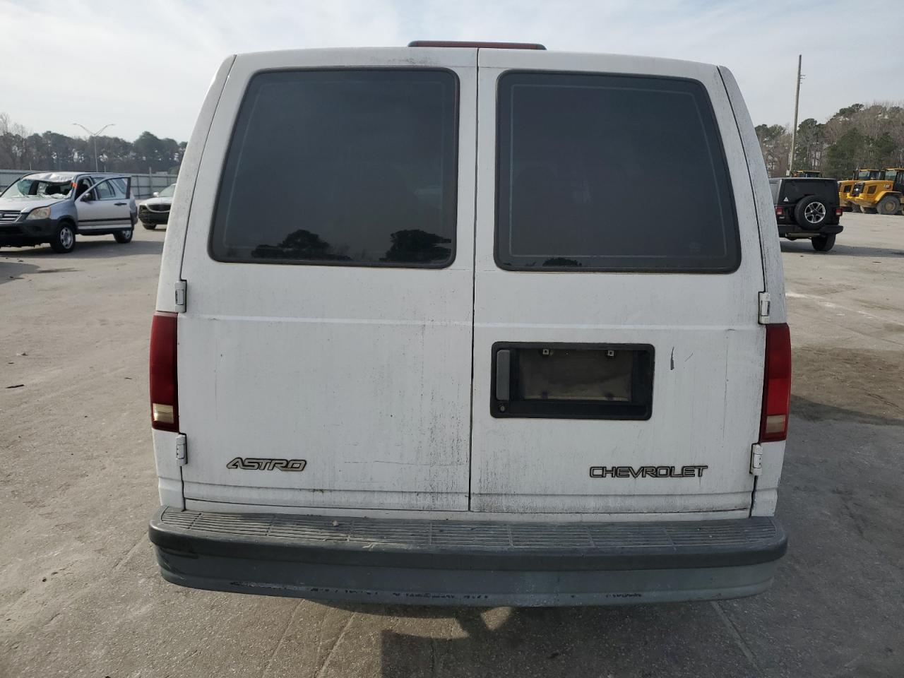 1999 Chevrolet Astro VIN 1GCDM19WXXB118140 Copart auction photo, front end / side damage thumbnail 6