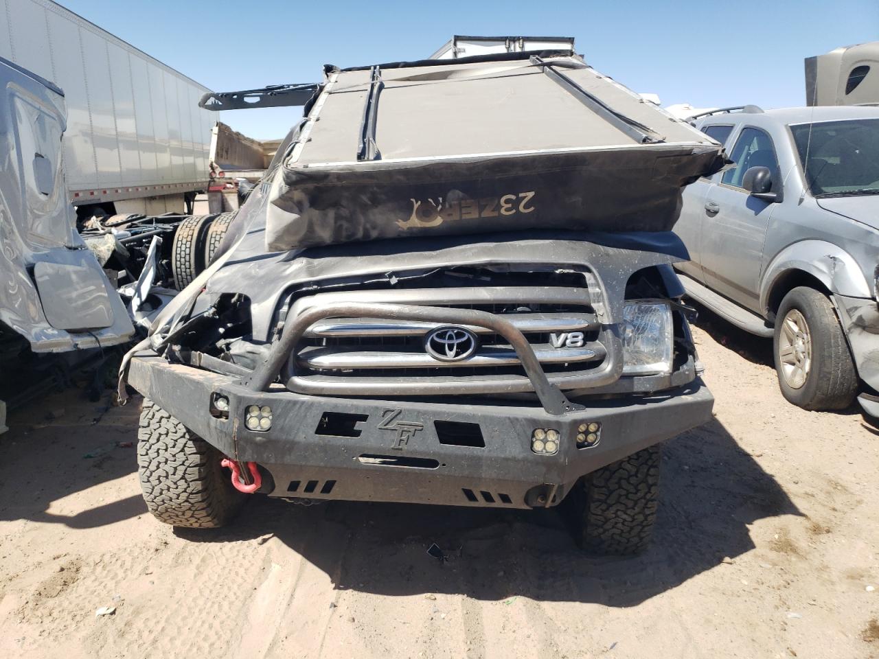 2003 Toyota Sequoia VIN 5TDBT48A73S203425 Copart auction photo, rollover damage thumbnail 5