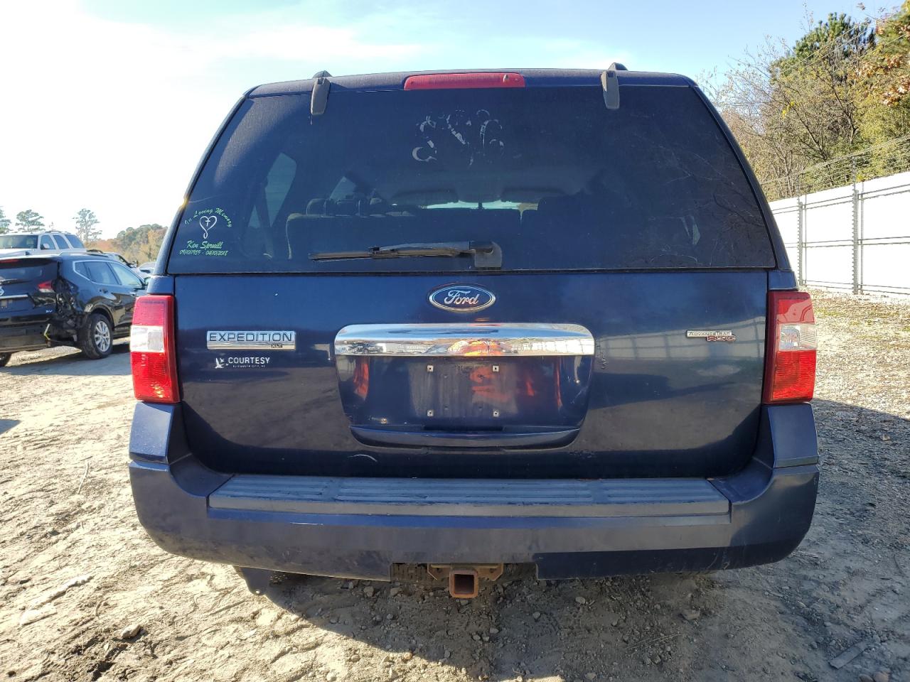 2008 Ford Expedition VIN 1FMFU16518LA81684 Copart auction photo, front end / minor dent/scratches damage thumbnail 6